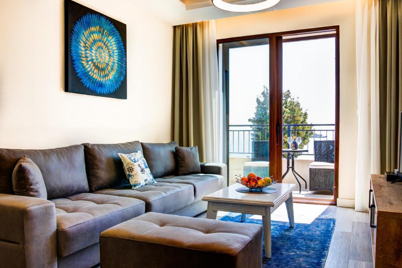 Apartments - Stella Petrovac Bagian luar foto