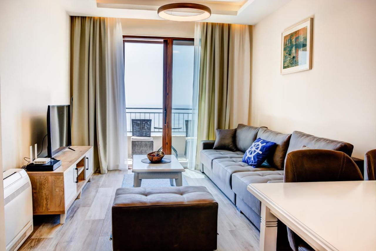 Apartments - Stella Petrovac Bagian luar foto