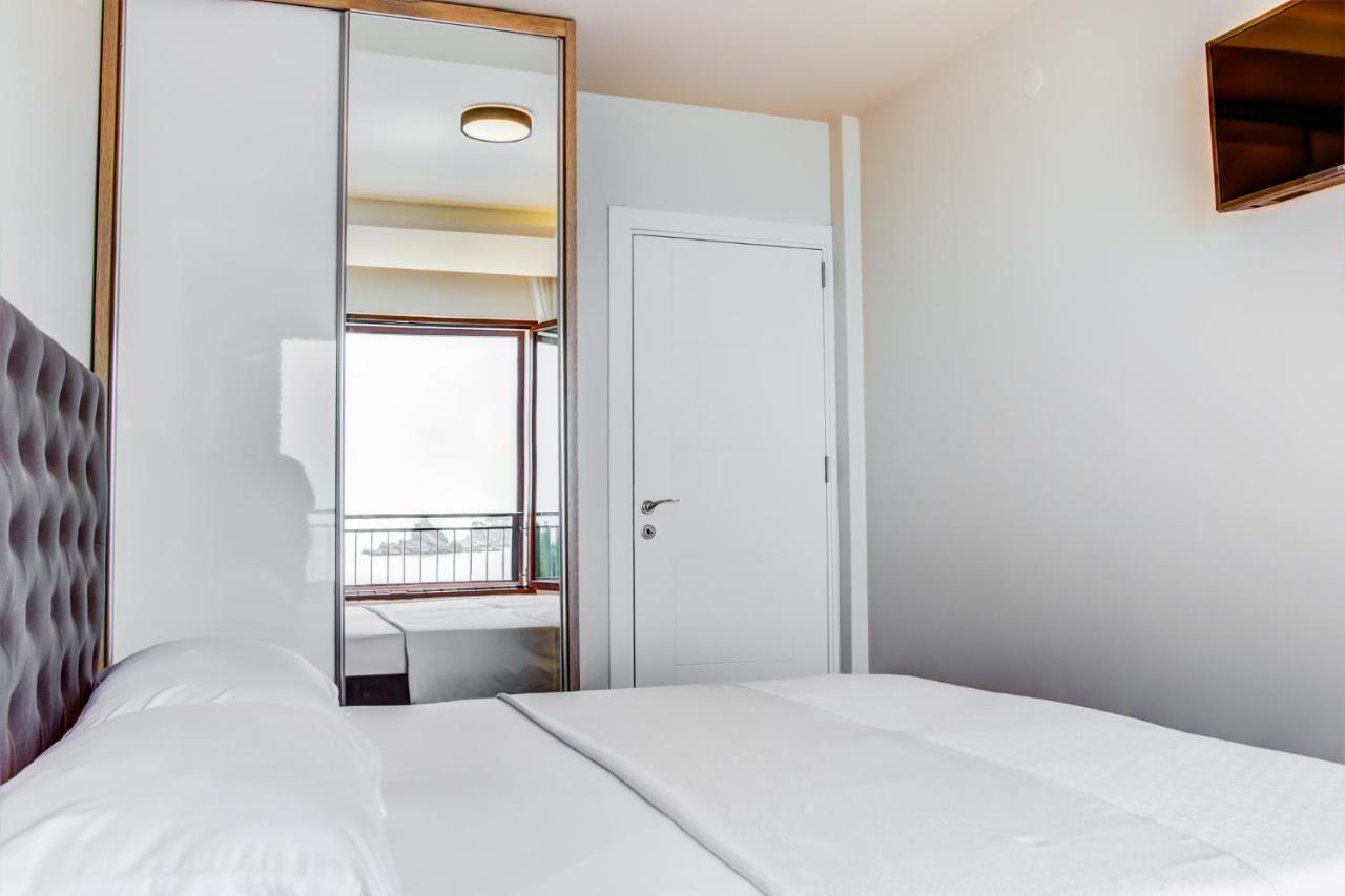 Apartments - Stella Petrovac Bagian luar foto