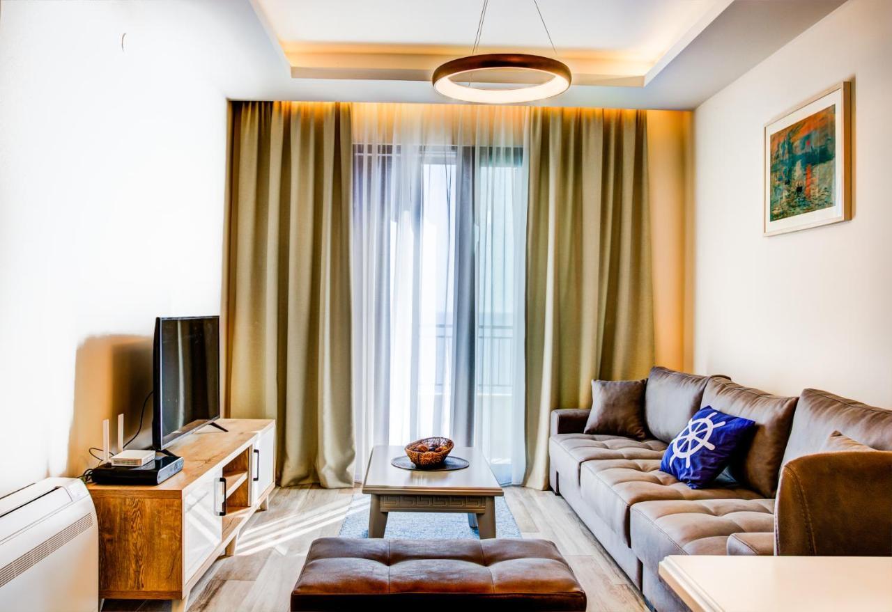 Apartments - Stella Petrovac Bagian luar foto